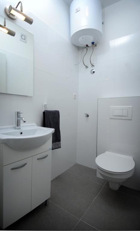 Apartment Outlet สปลิท ห้อง รูปภาพ